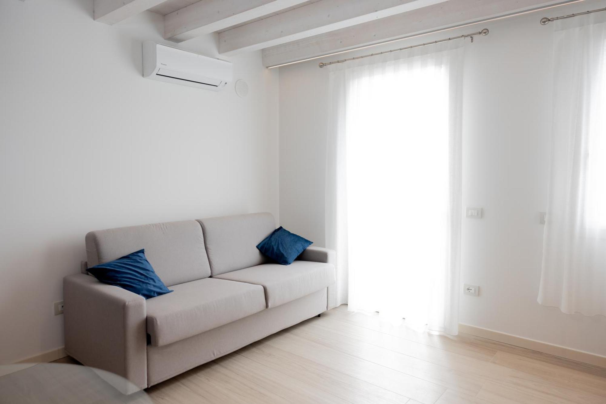 Apartment-Boutique Stella Читтаделла Экстерьер фото